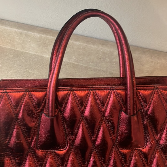 Red Limited Edition Valentino by Mario Valentino Handbag - Picture 15 of 17